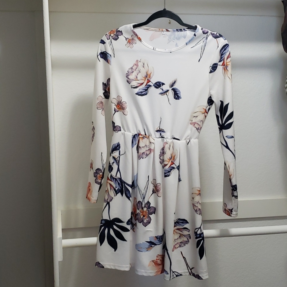 Long Sleeve Dress | L